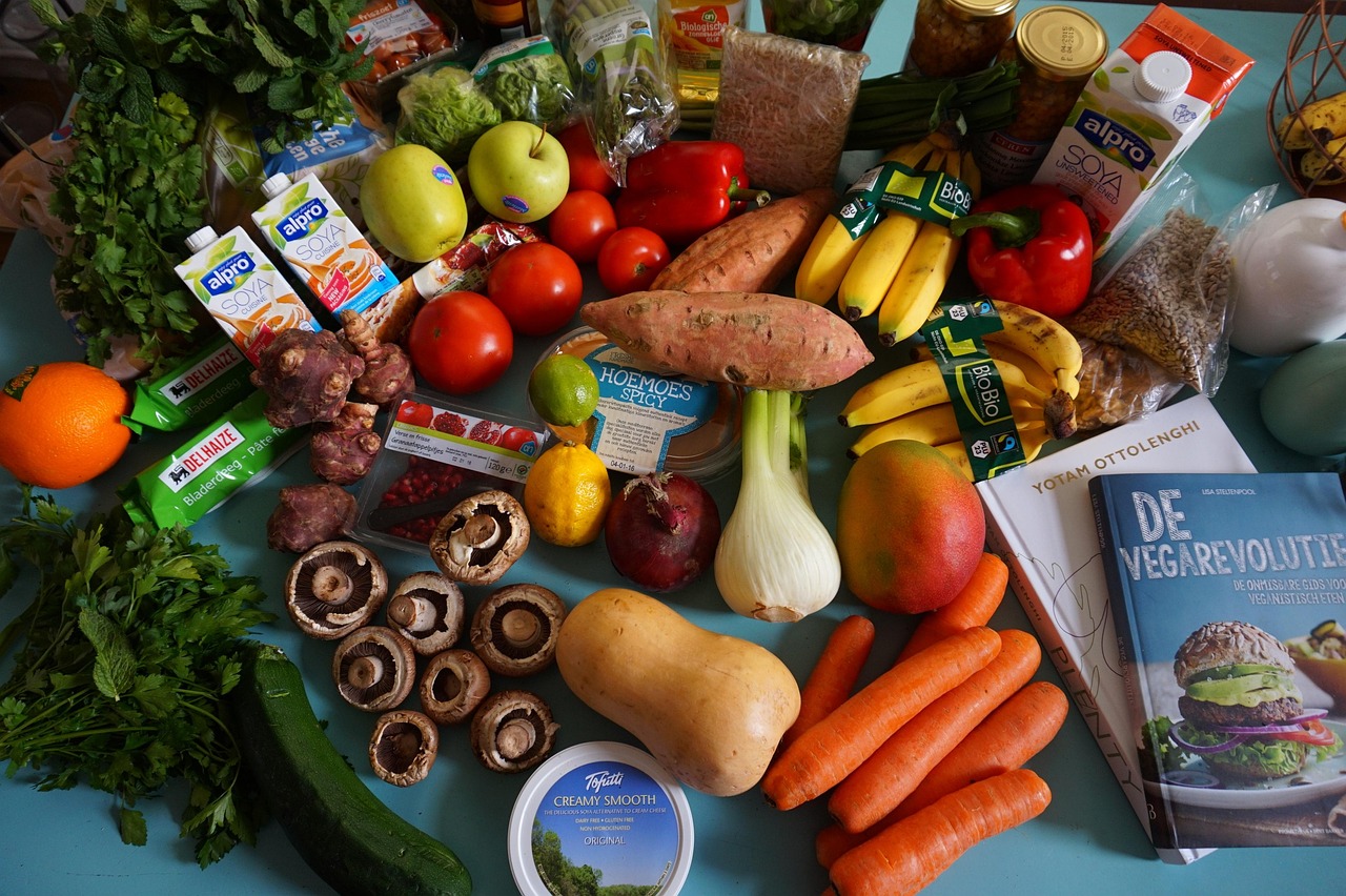 Fueling the Front Lines: A Nurse’s Guide to Not Eating Like a Gremlin
